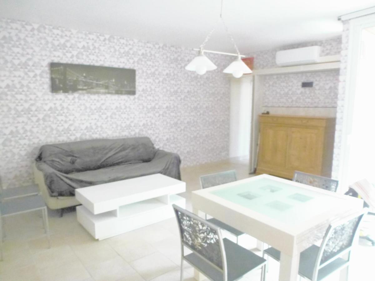F4 Les Bains